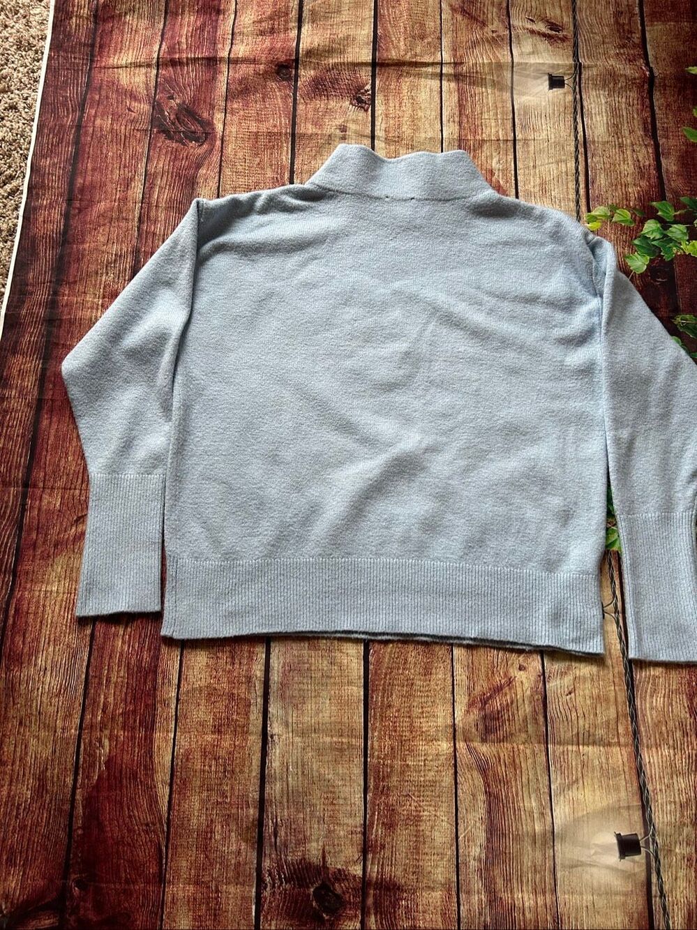 Ann Taylor Baby Blue Mockneck Sweater Size M - Picture 5 of 5